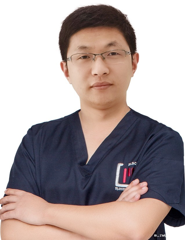 黎辉